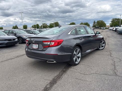 Used 2019 Honda Accord Touring image 12