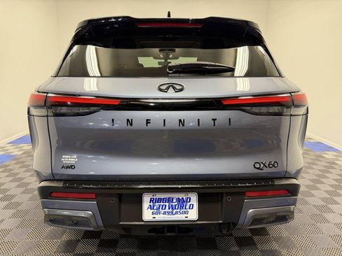 Used 2023 INFINITI QX60 Sensory w/ Vision Package AWD/4WD image 13