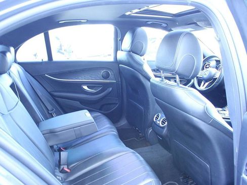 Used 2019 Mercedes-Benz E 300 w/ AMG Line Exterior image 18