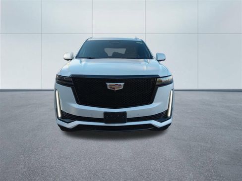 Certified 2024 Cadillac Escalade Sport image 6