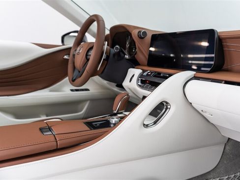Used 2026 Lexus LC 500 Convertible w/ Inspiration Series RWD image 58
