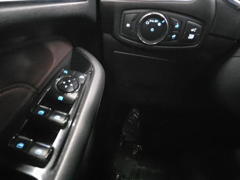 Used 2020 Ford Edge Titanium w/ Equipment Group 301A AWD/4WD image 22