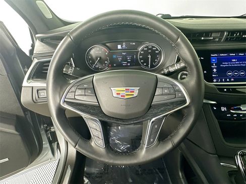 Used 2023 Cadillac XT5 Premium Luxury image 11
