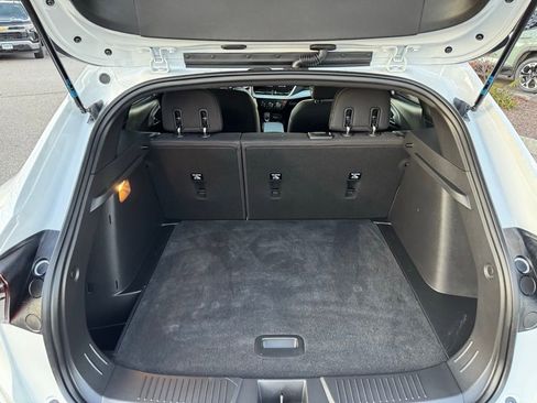 Used 2025 Chevrolet Trax RS w/ Driver Confidence Package image 19