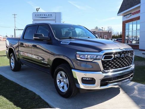 New 2026 RAM 1500 Big Horn AWD/4WD image 3