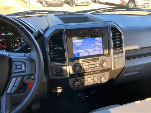 Used 2018 Ford F150 XLT w/ Equipment Group 302A Luxury image 5