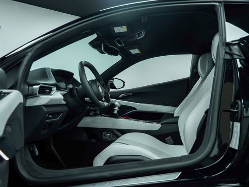 New 2025 Lotus Emira image 20