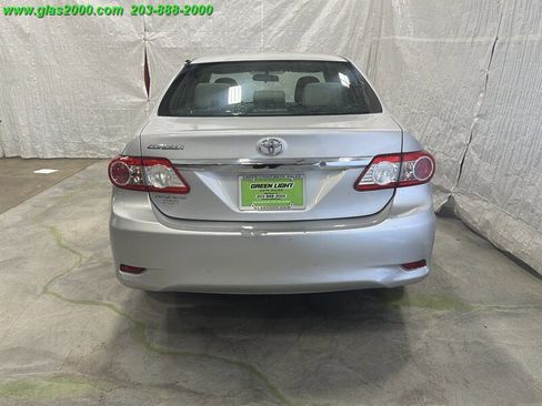Used 2013 Toyota Corolla L FWD image 19