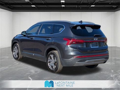 Used 2023 Hyundai Santa Fe SEL image 3