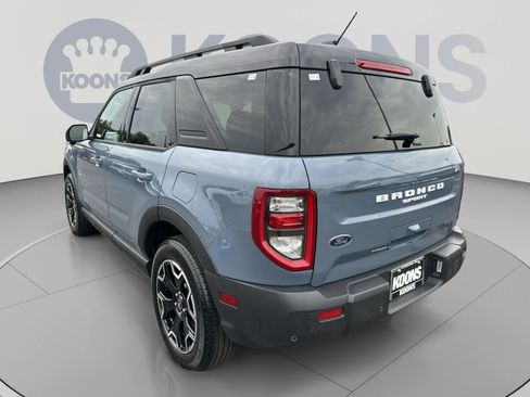 Certified 2025 Ford Bronco Sport Outer Banks w/ Outer Banks Tech Package+ AWD/4WD image 14