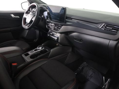 Used 2023 Ford Escape ST-Line Elite image 26