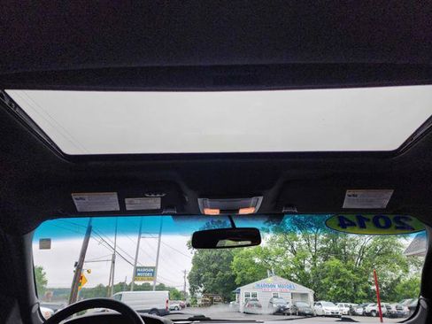 Used 2014 Ford F150 FX4 w/ Equipment Group 402A Luxury AWD/4WD image 22