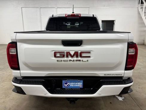 Used 2024 GMC Canyon Denali AWD/4WD image 6