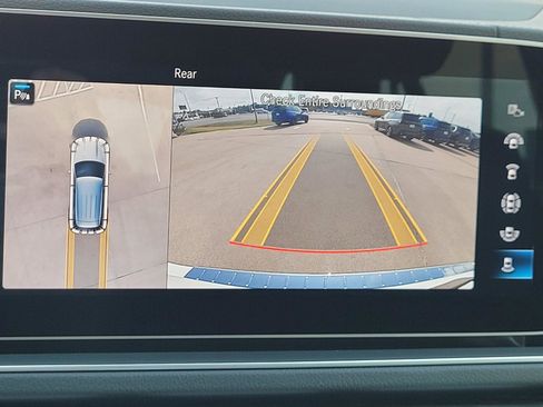 Used 2023 Mercedes-Benz GLE 450 GLE 450 image 18