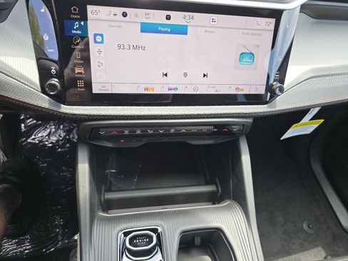 New 2026 Jeep Cherokee Limited AWD/4WD image 17