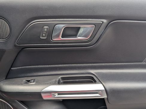 Used 2021 Ford Mustang GT Premium RWD image 21