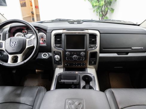 Used 2016 RAM 1500 Laramie w/ Convenience Group AWD/4WD image 5