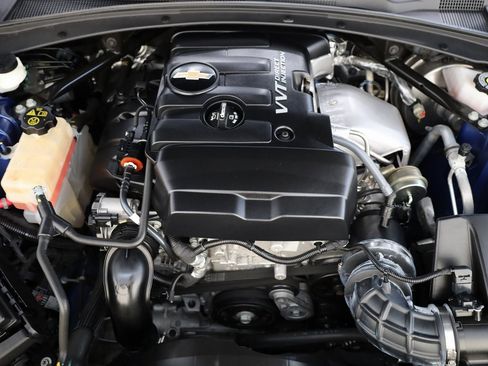 Used 2022 Chevrolet Camaro LT w/ RS Package image 31