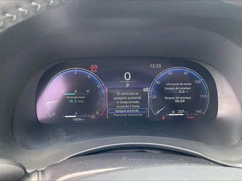 Used 2025 Toyota Highlander Limited FWD image 26