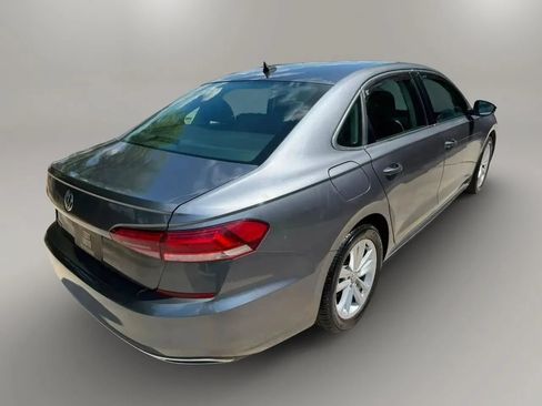 Used 2020 Volkswagen Passat 2.0T SE FWD image 6