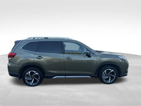 Certified 2024 Subaru Forester Touring AWD/4WD image 9