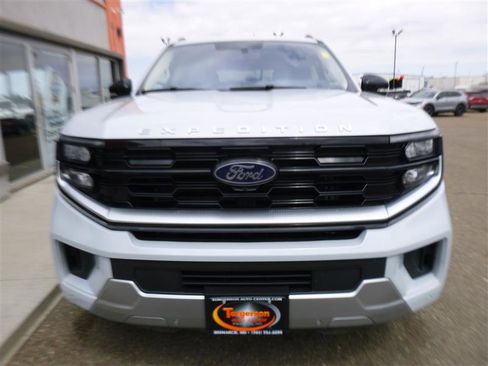 Used 2025 Ford Expedition Platinum AWD/4WD image 28