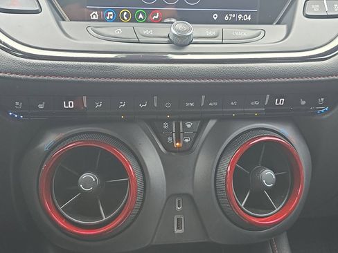 Used 2019 Chevrolet Blazer RS FWD image 18