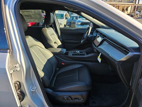 New 2026 Jeep Cherokee Laredo image 12