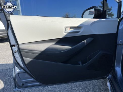 Used 2020 Toyota Corolla L image 9
