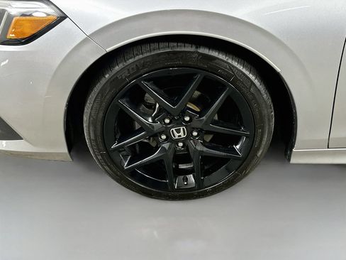 Used 2022 Honda Civic Sport image 8
