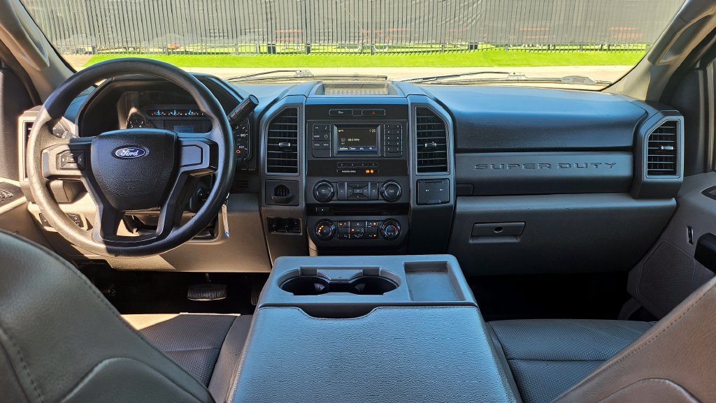 Used 2018 Ford F250 XL w/ Power Equipment Group RWD image 27