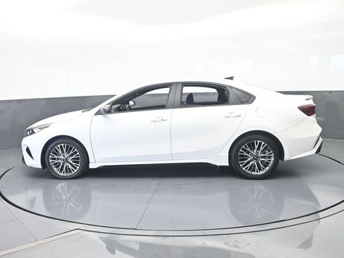 Used 2024 Kia Forte GT-Line FWD image 3