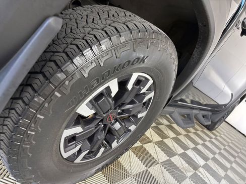 Used 2022 Nissan Frontier PRO-4X AWD/4WD image 31