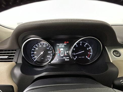 Used 2015 Land Rover Range Rover Evoque Pure Plus AWD/4WD image 19