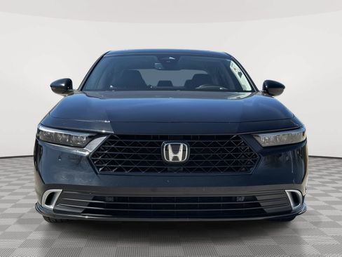 Used 2024 Honda Accord Touring image 2