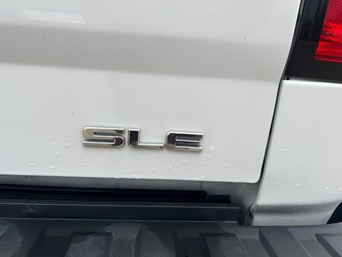 Used 2014 GMC Sierra 1500 SLE AWD/4WD image 24