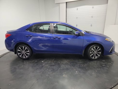Used 2017 Toyota Corolla SE FWD image 11