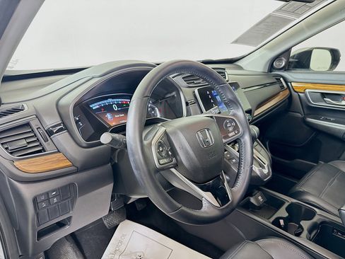 Used 2017 Honda CR-V Touring image 9