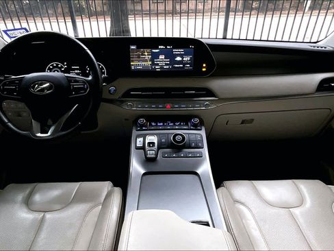 Used 2020 Hyundai Palisade Limited image 15