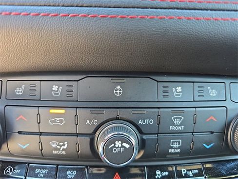 Used 2024 Dodge Durango GT image 21