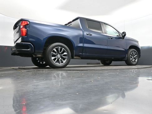 Used 2022 Chevrolet Silverado 1500 RST w/ Convenience Package II image 43