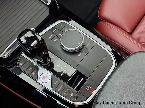 Used 2023 BMW X4 xDrive30i w/ Premium Package image 17