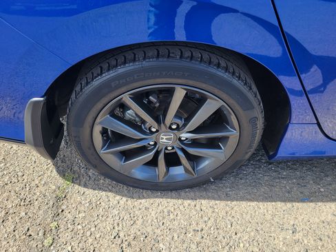 Used 2021 Honda Civic EX image 10