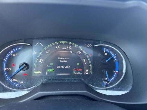 Used 2021 Toyota RAV4 Limited image 21