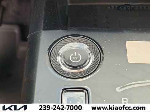 New 2026 Kia Niro Wind FWD image 30