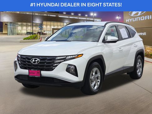 Certified 2023 Hyundai Tucson SEL FWD image 2