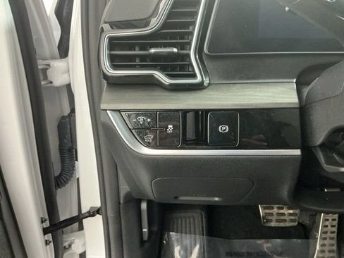 Used 2024 Kia Sportage X-Pro Prestige AWD/4WD image 25