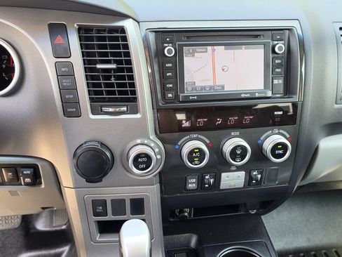 Used 2016 Toyota Sequoia Limited w/ Safety & Convenience Package RWD image 10