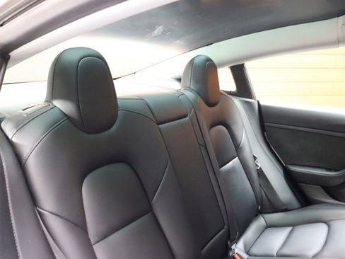 Used 2023 Tesla Model 3 Standard Range RWD image 63