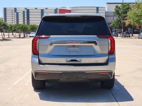 Used 2024 GMC Yukon AT4 w/ AT4 Premium Plus Package AWD/4WD image 6